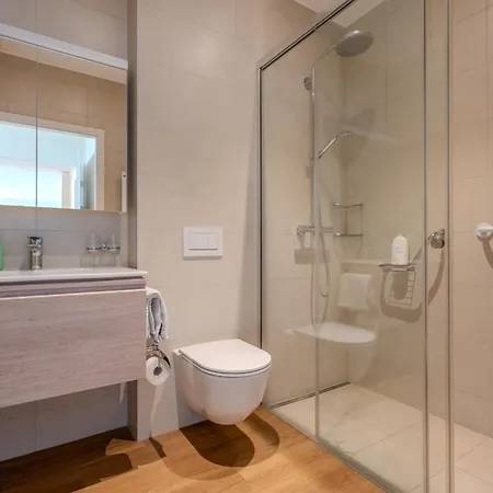 Les Terrasses De Lavaux-3 Luxueux Avec Vue Sur Et Piscine Apartment Puidoux