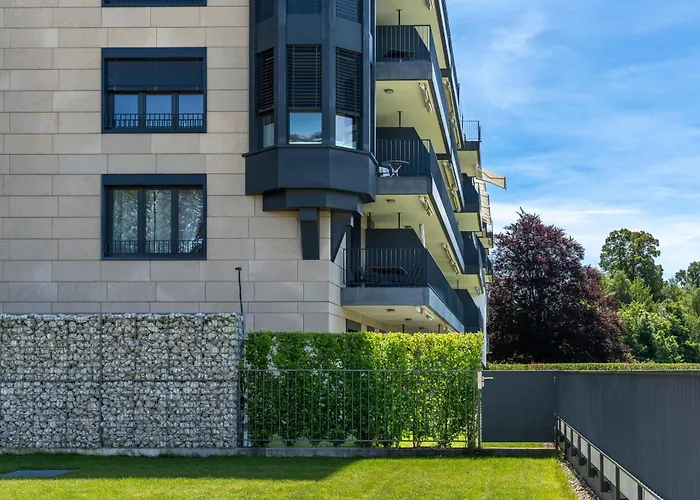 Appartement Les Terrasses De Lavaux-3 Luxueux Avec Vue Sur Et Piscine